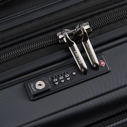 Чемодан 4-х колесный 00287881100 DELSEY SHADOW 5.0 44 x 66 x 29.5 см черный Чемодан 4-х колесный 00287881100 DELSEY SHADOW 5.0 44 x 66 x 29.5 см черный